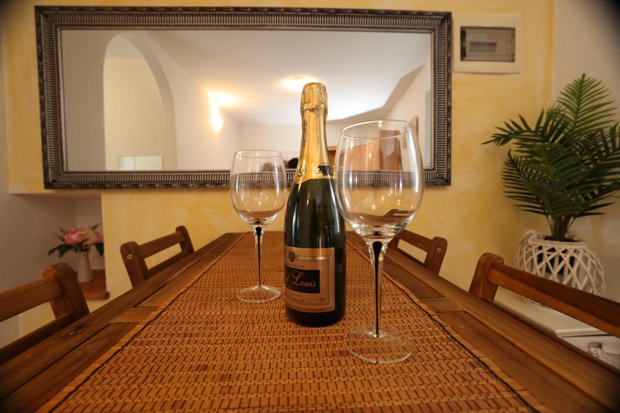 Appartement Mhouse à Piran Extérieur photo